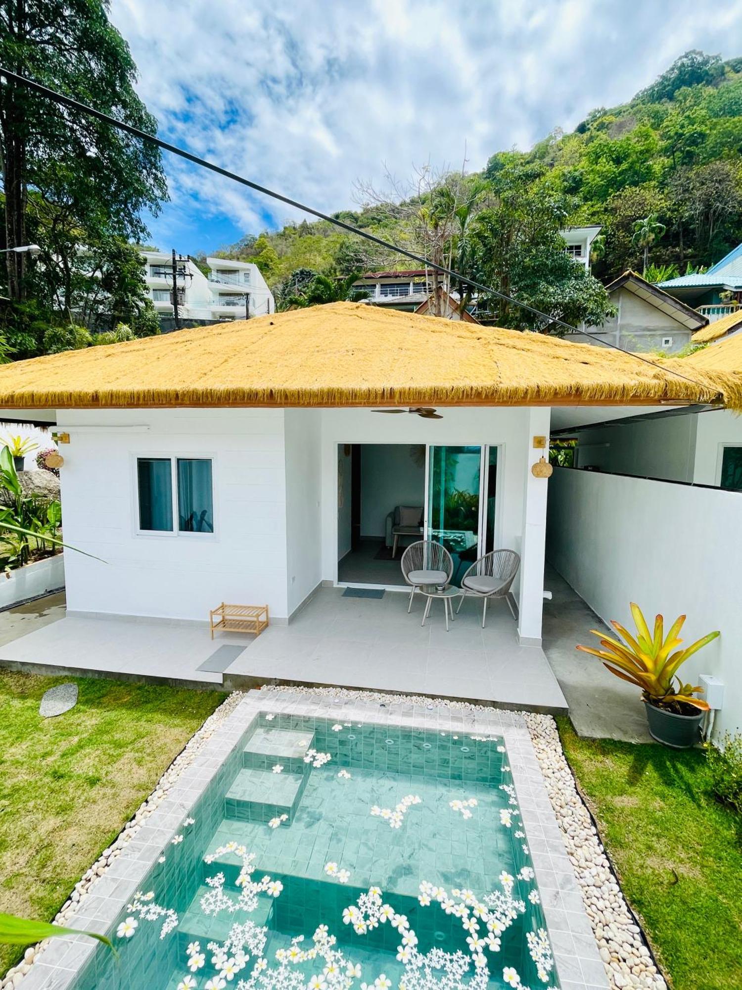 Baan Saint-Tropez Seaview Villas Kata Beach ภายนอก รูปภาพ